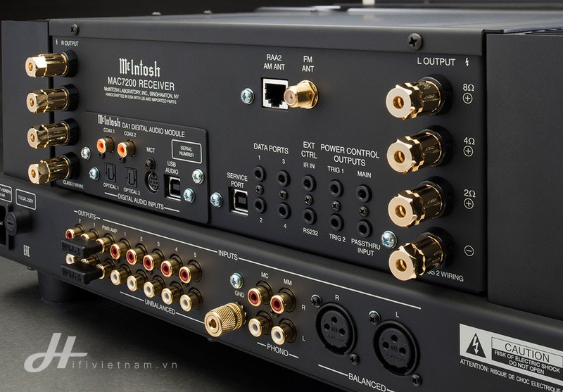 McIntosh ra mắt ampli tích hợp MA7200 và receiver MAC7200