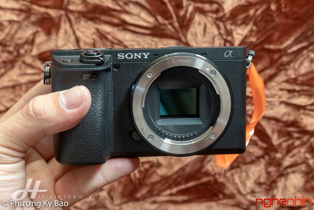 Trên tay Sony A6400: quái vật tốc độ mới trong dòng máy ảnh mirrorless APS-C ảnh 9